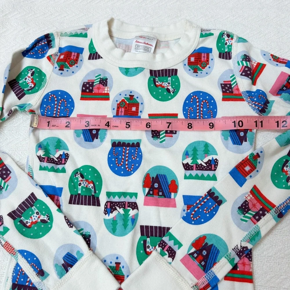 Hanna Andersson Pajama Set Winter Snow Globes Size 6-7 - festive, charming